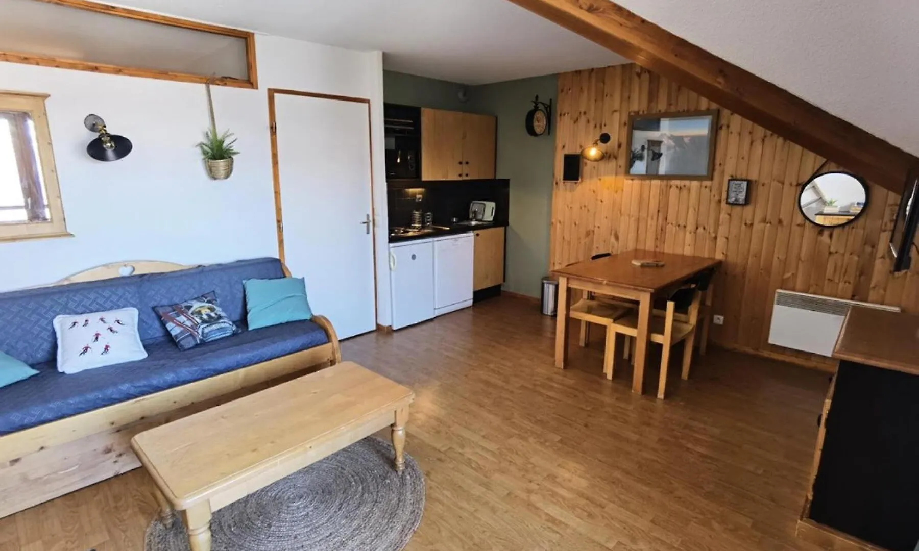 Residence Parc Aux Etoiles - C411Pae - Appartement 1 Chambre, Balcon Mae-2574 Narreyroux France
